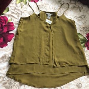 Olive green top form H&M. Never been worn